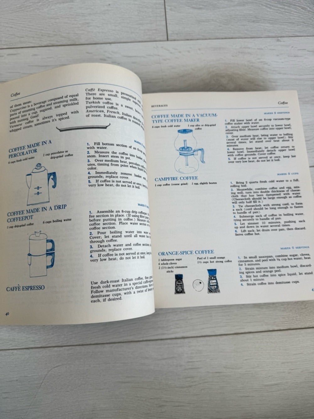 Vintage McCall’s Cookbook - Picture 4 of 9